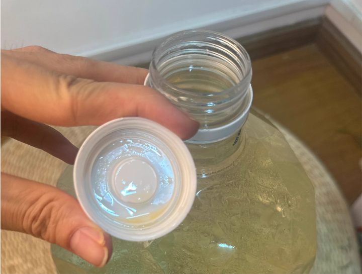 Ancient Distillation Craft for Dalbergia Stenophylla Raw Distillate