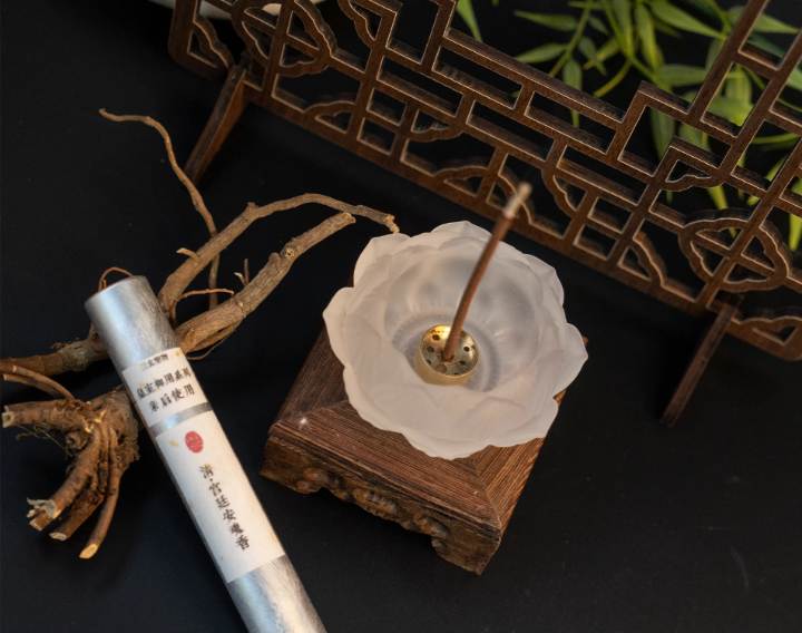 The sleep aid incense favored by the Queen Mother of Bhutan. A secret palace recipe.
